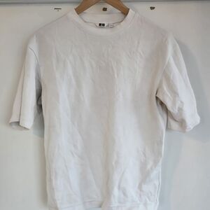 Uniqlo Men's Classic White Tee